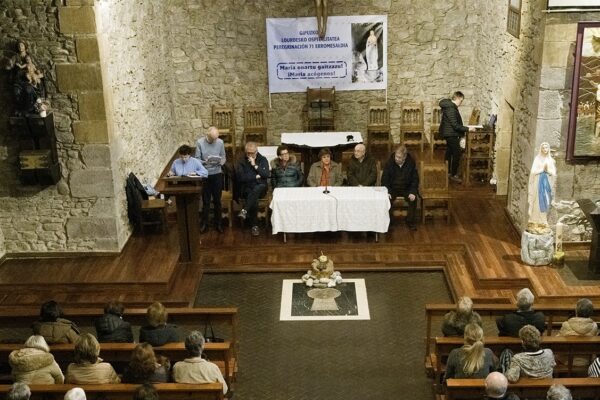 2 Asamblea desde el coro1